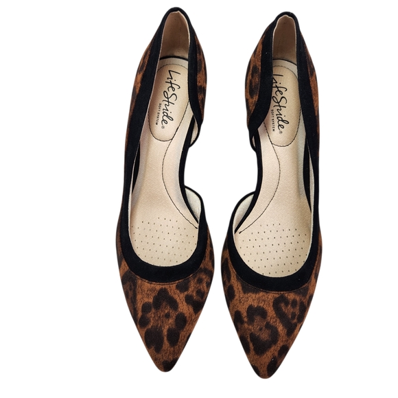 LifeStride Leopard Print Pumps Size 8M Animal Print Pointed Toe Heels Comfort - Picture 4 of 11